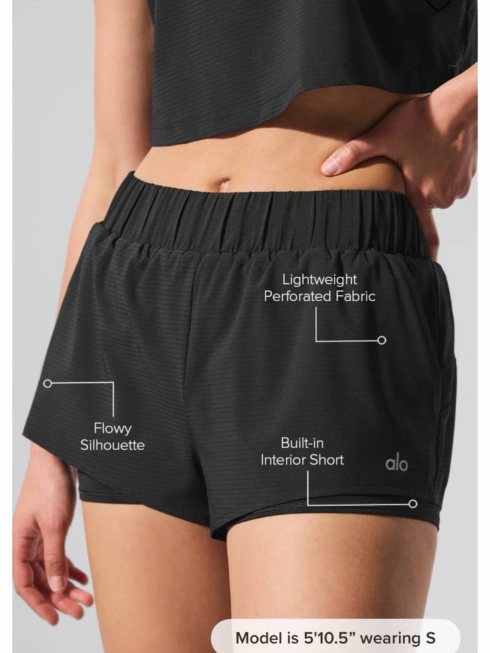 ALO Yoga Sport Star Short- BLACK